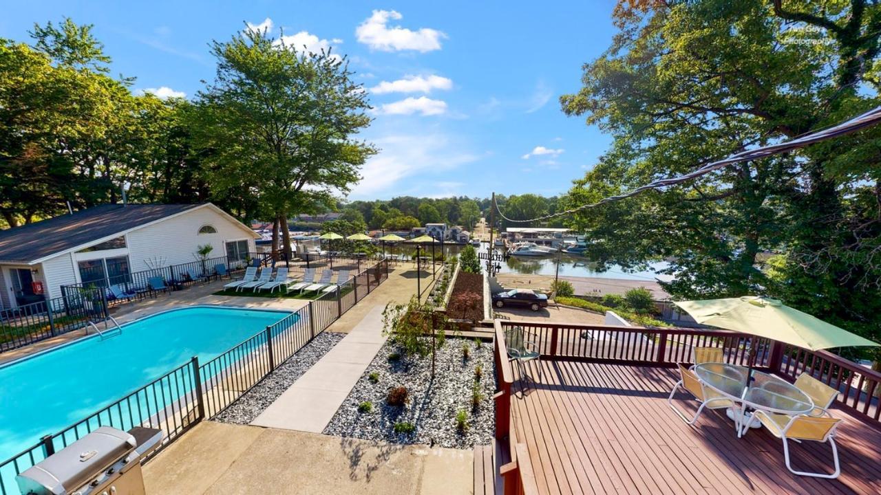 Holiday Hill Resort Saugatuck Kültér fotó