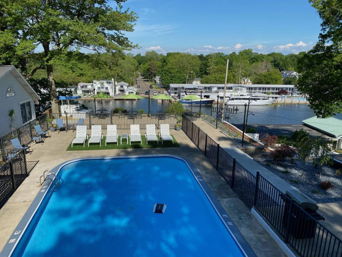 Holiday Hill Resort Saugatuck Kültér fotó